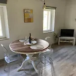 Casa Biscarello - Borgo E * Grotte di Castro