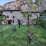 Casa Biscarello - Borgo E Feriehus Grotte di Castro