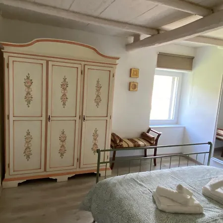 Casa Biscarello - Borgo E * Grotte di Castro