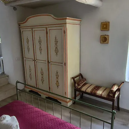 Casa Biscarello - Borgo E Ferienhaus *