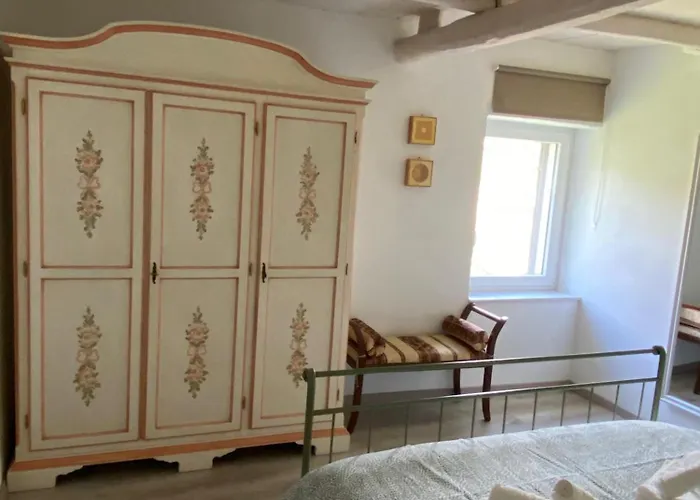 Casa Biscarello - Borgo E * Grotte di Castro